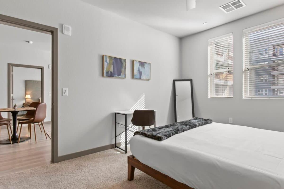 Cozysuites Phx Roro Gym Pool Pets Parking #12 * Phoenix